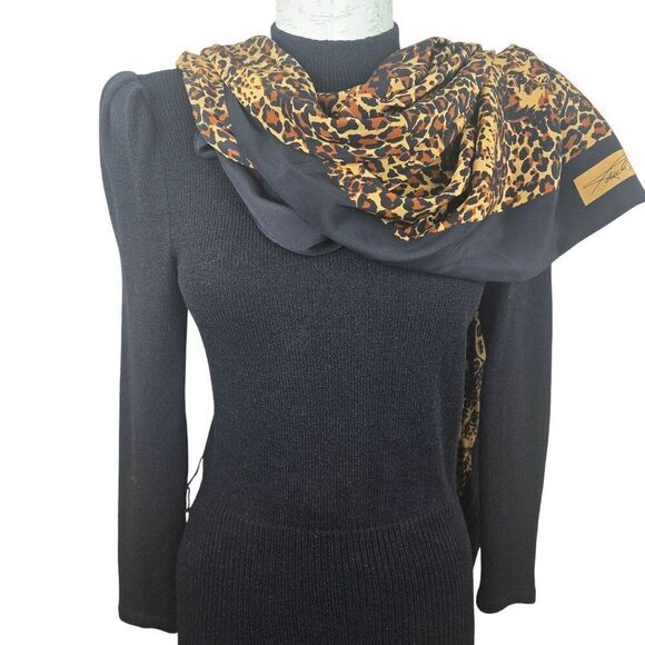 Vintage 80s Raul Blanco Cheetah Scarf Sweater Silk Skirt Suit Set Womens 6 Black - Picture 2 of 16